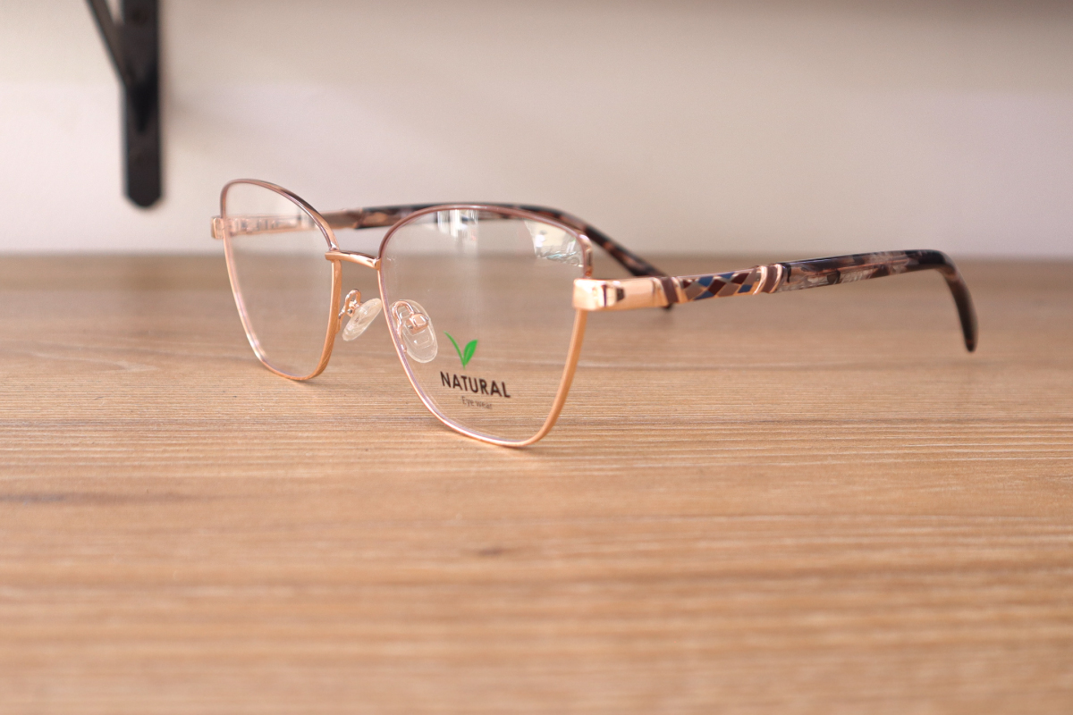 Línea Dorada de monturas Tulipán